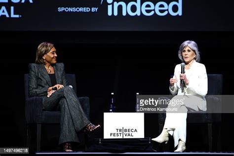 Robin Roberts And Jane Fonda Speak Onstage During The Harry Belafonte News Photo Getty Images
