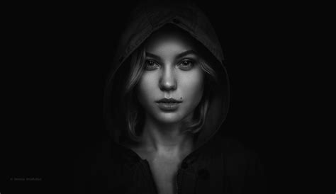 Download Portrait Monochrome Woman Dark Hd Wallpaper