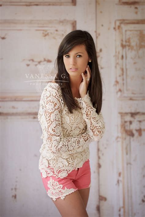 Pin By Stephanie Wright On Senior Portraits By Vanessa G Photography