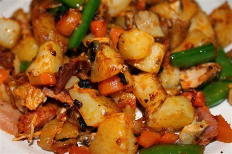 Add the chicken and cook for 1 minute. JibberJabberUK: Chicken and chorizo hash