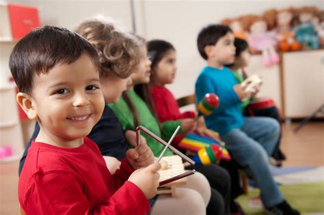 Musicalização infantil: entenda os principais benefícios - Colégio Certus