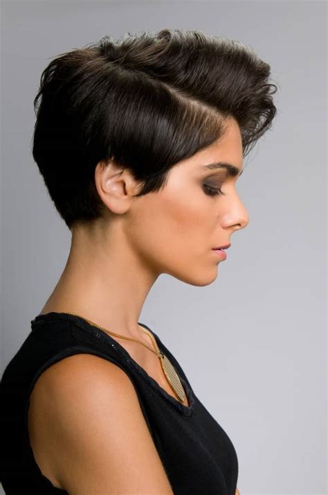 20 Hairstyles For Short Hair Women Feed Inspiration