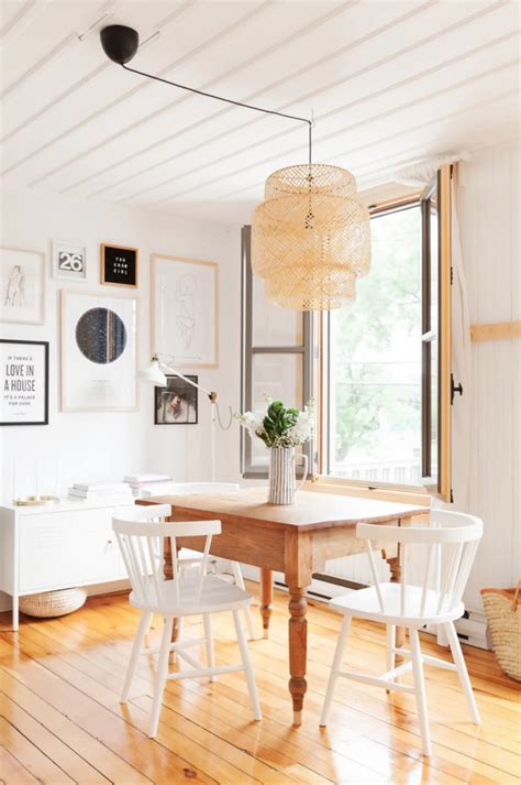 Rustic Scandinavian Farmhouse Style Dining Room With Vintage Table