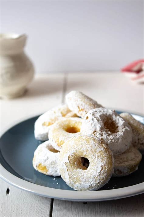 Apr 07, 2020 · baked cake donuts. Baked Mini Donuts - Beyond The Chicken Coop