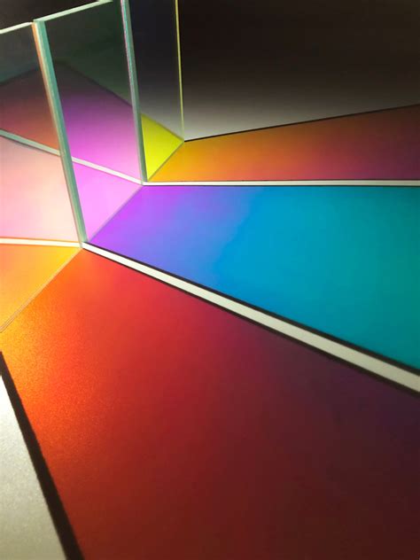 Bendheim Unveils 3 New Dichroic Glass Colors For Architecture Bendheim