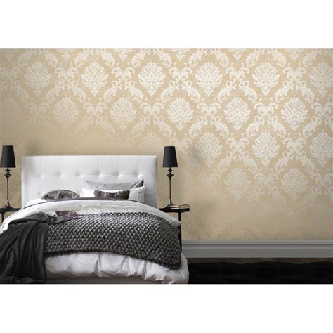 Chelsea Glitter Damask Wallpaper In Cream And Gold Interior House