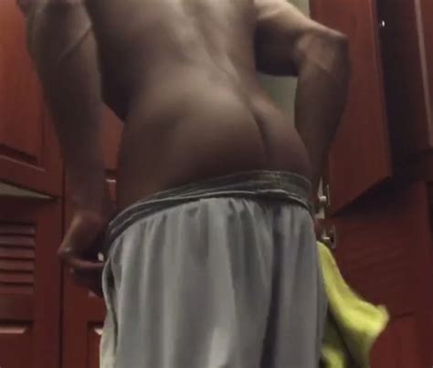 Black Dude With Hot Ass Changing In Lockerroom ThisVid Com