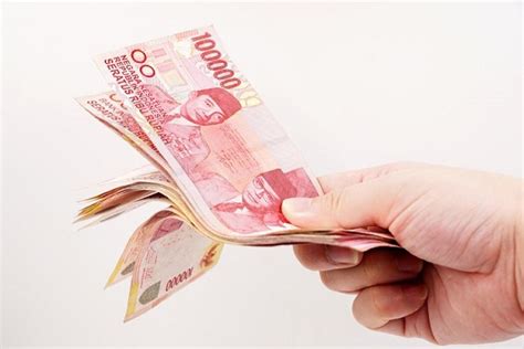 Provinsi yang telah mengedarkan surat keputusan umk 2021 diantaranya: UMK Bandung 2021: Naik atau Tetap, ya? - Glints Blog