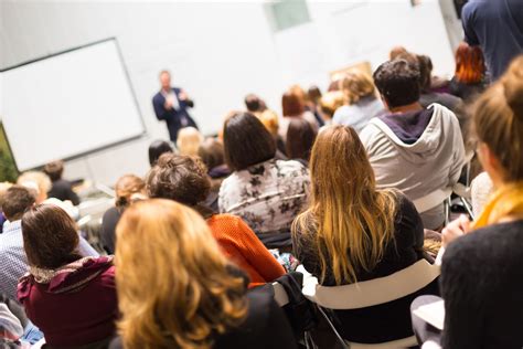 Aprenda A Fazer Uma Palestra Inesquecível Com As Maiores Autoridades Do