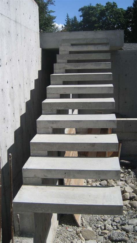 Exterior Concrete Cantilevered Stair Frontal Overview Com