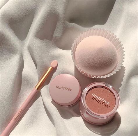 Pin By 𝑟🪐 On ⌜ Palette ⌟ Best Makeup Products Aesthetic Makeup Cute