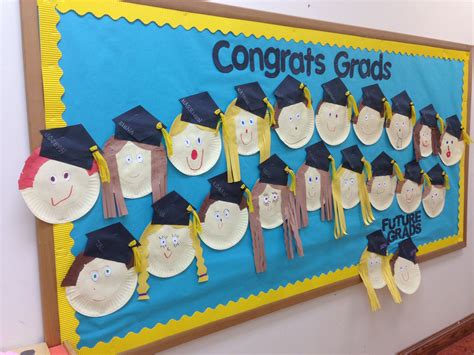 Pin By Stacey Weinberg On My Bulletin Boards Graduation Crafts