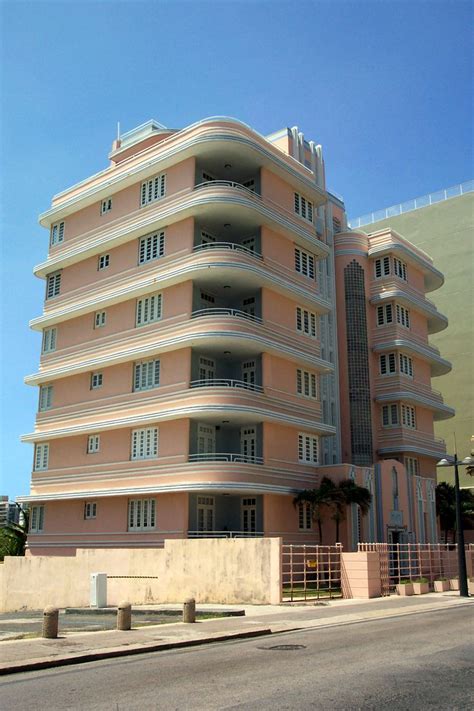 El edificio de 12 pisos se derrumbó, en forma parcial, y varias personas quedaron atrapadas. Edificio de Miami 1936 El primer Condominio de Condado ...