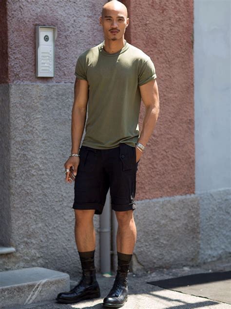 How To Wear Knee High Socks With Shorts For Men A Quick Guide