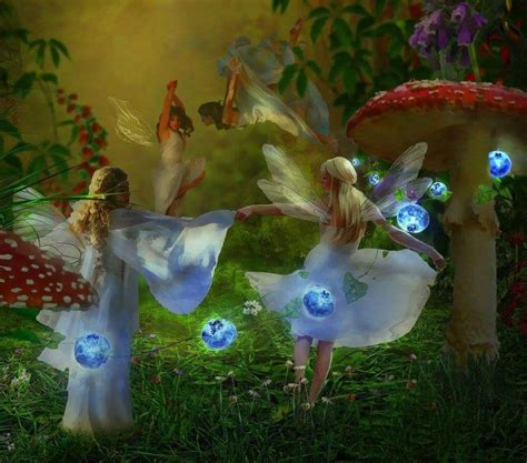 Pin By Nina On Fairys 2 Elves And Fairies Beautiful Artwork Fairy Angel