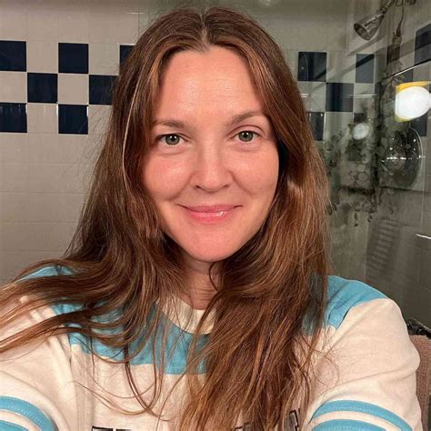 Drew Barrymore Celebrates Th Birthday With Fresh Face Selfie