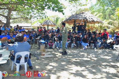 Mga Barangay Tanod Ug Barangay Peace Action Team Bpat Sa Lungsod Sa