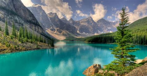 5 Reasons To Visit Banff National Park This Fall Huffpost Canada