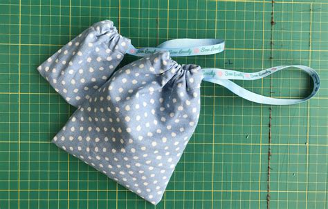 Easy Drawstring Bag To Sew Great For Ts Christines Crafts