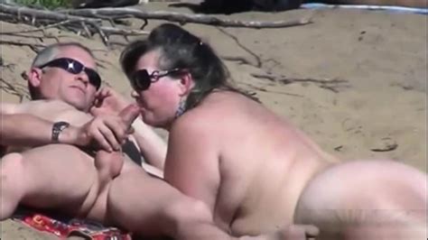 Spying Public Blow Jobs At Nude Beach At Drtuber