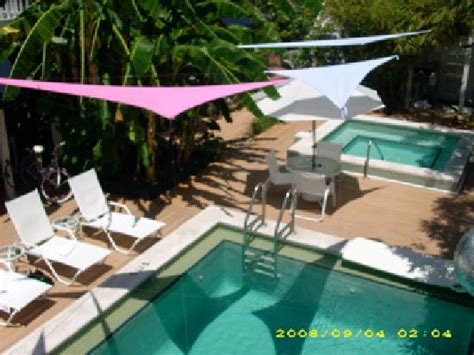 Pool And Jacuzzi Picture Of Alexanders Gay And Lesbian Guesthouse Key West Tripadvisor
