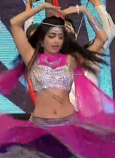 poonam kaur telugu actress hot dance stage performance photo gallery ii