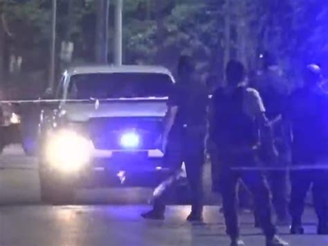 A Buenos Aires police officer killed two thieves in Quilmes who tried
