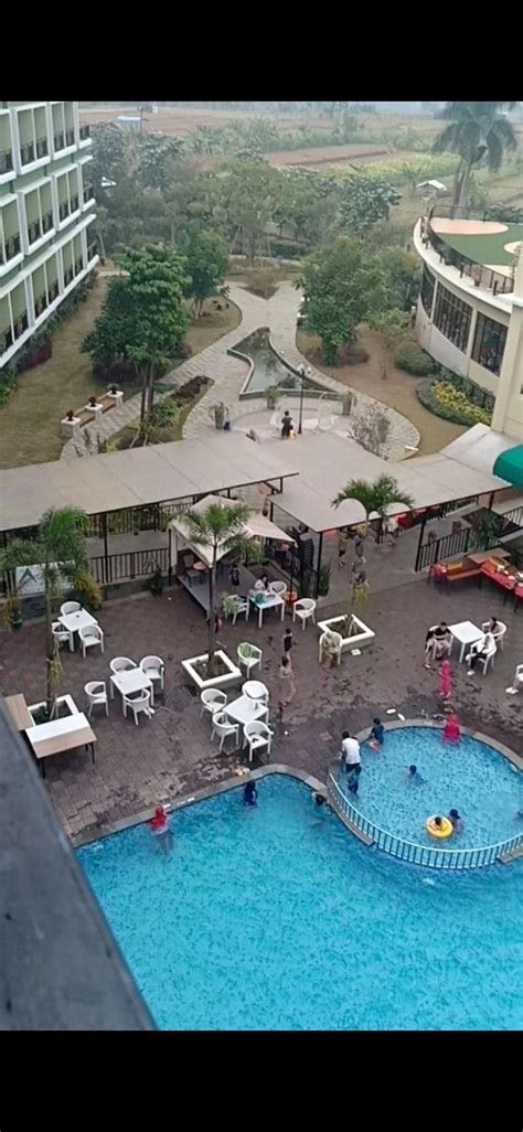 Azana Green Peak Resort And Convention Hotel Cisarua Indonesia Prezzi