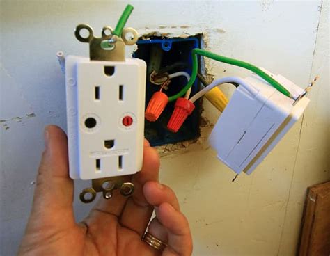 Check spelling or type a new query. 11 Most Common Reasons Why Your Garage Door Won't Open ...