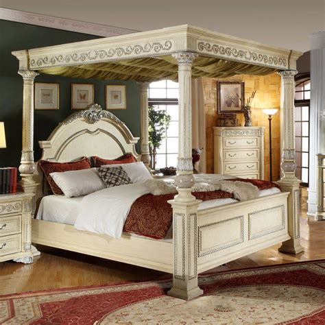 Meridian furniture is a premier importer and distributor of fine home furnishings. Meridian Sienna Canopy Bed, Size: Queen - SIENNA-POST-Q ...