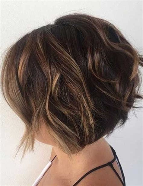 16 Stacked Bob With A Subtle Balayage Stacked Hairstyles Modern Bob