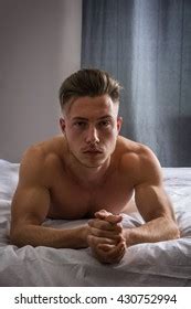Shirtless Sexy Male Model Lying Alone Foto Stock Shutterstock