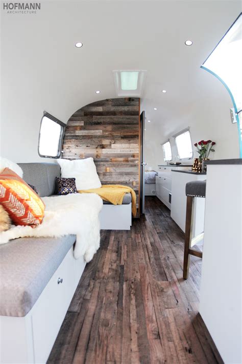 30 Elegant Picture Of Rustic Airstream Camper Ideas Camper Trailer