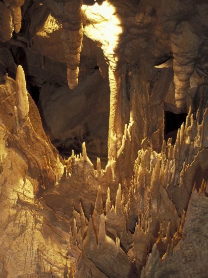 Stalactites And Stalagmites Drapery Room Mammoth Cave National Park