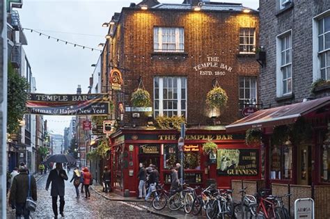 5 Of The Most Famous Irish Pubs And What Makes Them Special