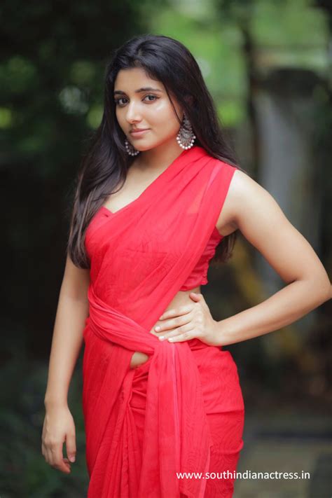 mirna menon in red saree photos south indian actress