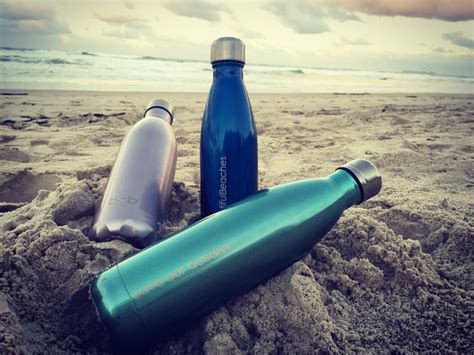 Beautiful Beaches Insulated Drink Bottles Sleek Futuristic Look