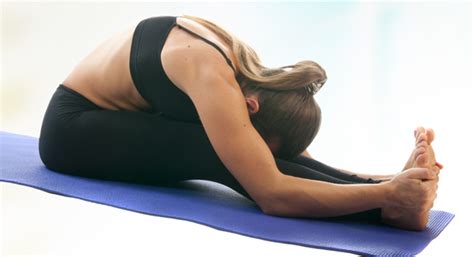 Simple Yoga Asanas To Reduce Belly Fat