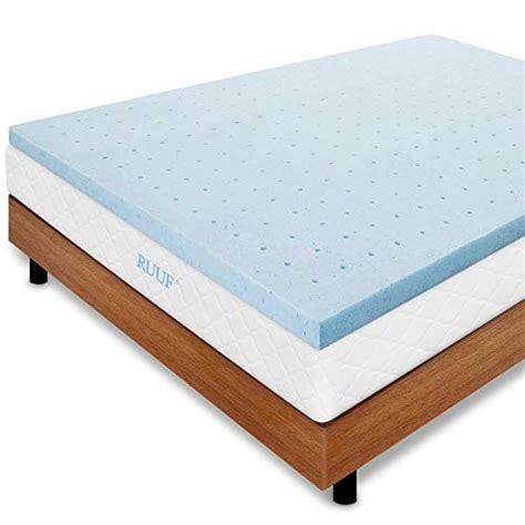 The balanced combination of gel and memory foam that offers an exceptional. Pin by Becky Renner on Gel topper | Memory foam mattress ...