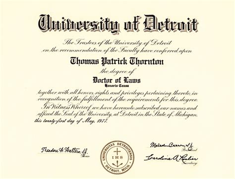 If you wish to award someone with an honorary membership certificate, we have templates here for you. File:Judge Thomas P Thornton Honorary Degree (1977).jpg - Wikimedia Commons