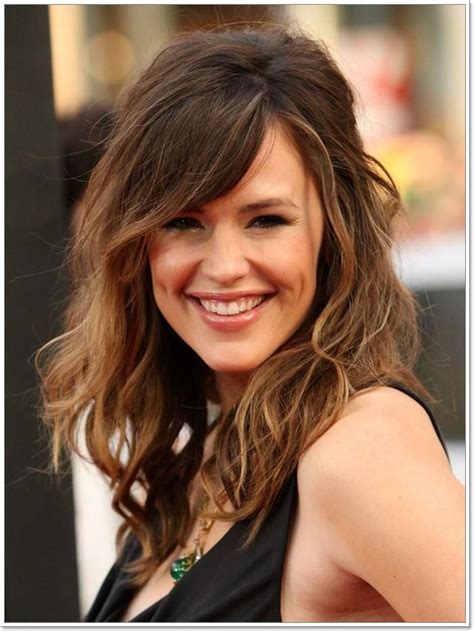 How To Style Side Swept Bangs With Curly Hair