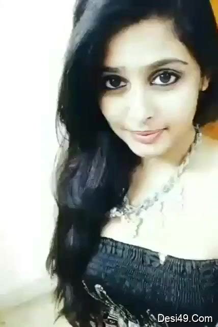 Super Cute Look Desi Girl Blowjob Watch Indian Porn Reels Fapdesi