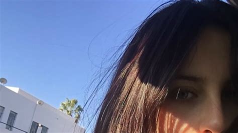 Scout Willis Shows Off Armpit Hair In Instagram Bikini Selfie Teen Vogue