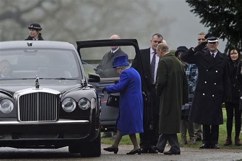 Queen Elizabeth Attends Church In First Public Appearance Since Illness