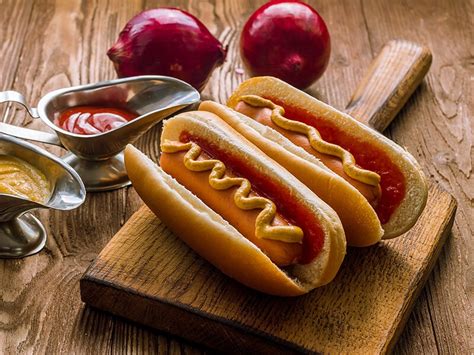 How To Steam Hot Dog Buns Ultimate Guide 2023