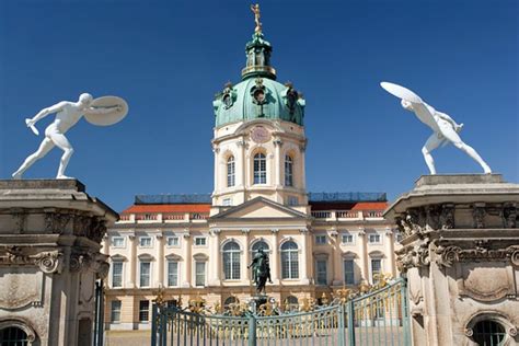 Explorando El Palacio De Charlottenburg De Berlín Bookineo Bookineo