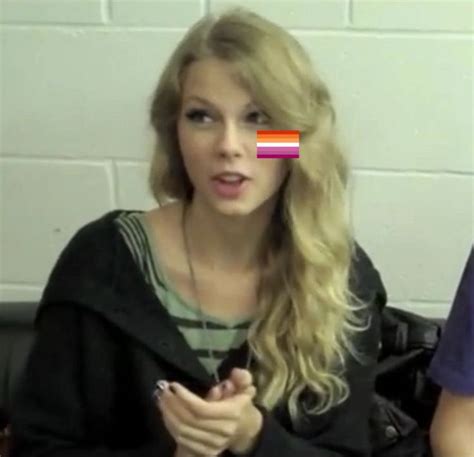 Taylor Swift Lgbtq Icon In 2022 Taylor Swift Lesbian Pride Lesbian