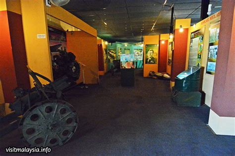Set in two old army buildings, the port dickson army museum is entirely dedicated to malaysian army artefacts. Army Museum