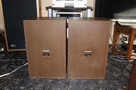 Pair Of Akai Sw 177 Speakers Photo 551718 Canuck Audio Mart