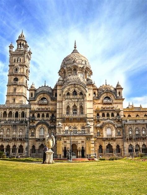 10 Most Beautiful Royal Palaces In India Ruposhi Bangla